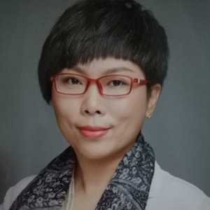 何榮麗