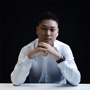 汪偉